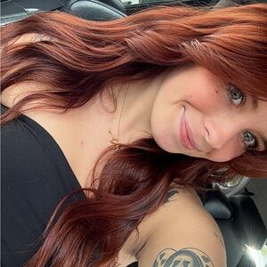 Meet your Posher, Keely